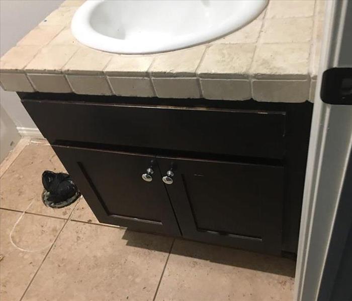 bathroom vanity 